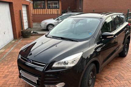 Ford Kuga 132.000 km 8.900 &euro; Hörstel 48477