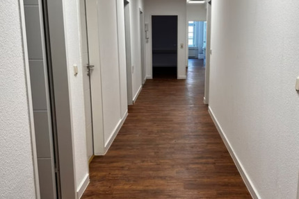 MODERNE LADENFLÄCHE BÜROPRAXIS OLDENBURG 26122
