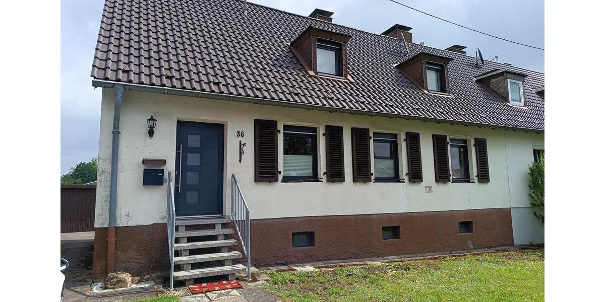 Modernisiertes EFH auf der Röchling-Höhe 4 zimmer