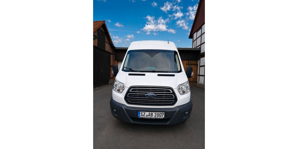 Ford Transit 149.000 km 17.900 &euro; Salzgitter 38229