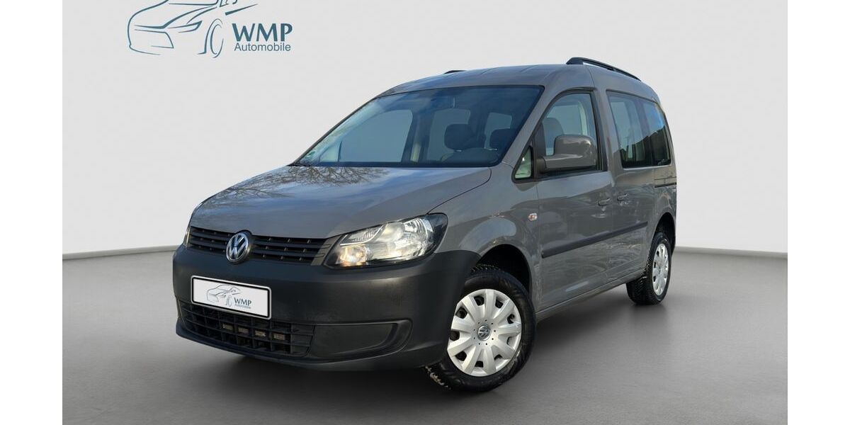 VW Caddy 123.877 km 9.590 &euro; Hamburg 22045