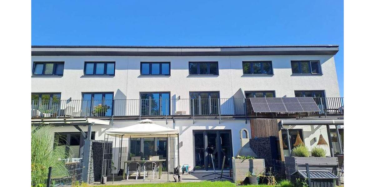 hochwertiges 4-Zimmer-Mittelreihenhaus (KfW 55) von 2019 mit Carport 4 zimmer