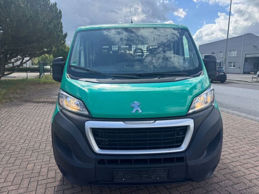 Peugeot Boxer 117.000 km 15.900 € Hünxe 46569