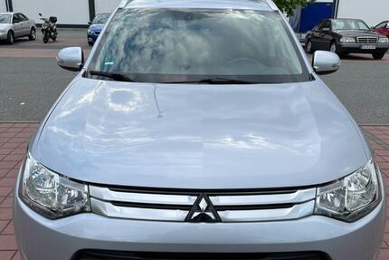 Mitsubishi Outlander 208.000 km 7.000 &euro; Nürnberg 90489
