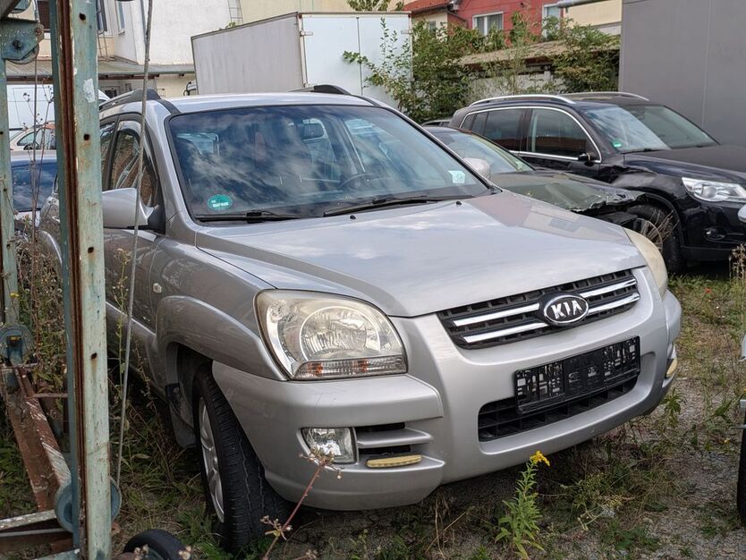 Kia Sportage 139.000 km 3.299 € Ichtershausen 99334