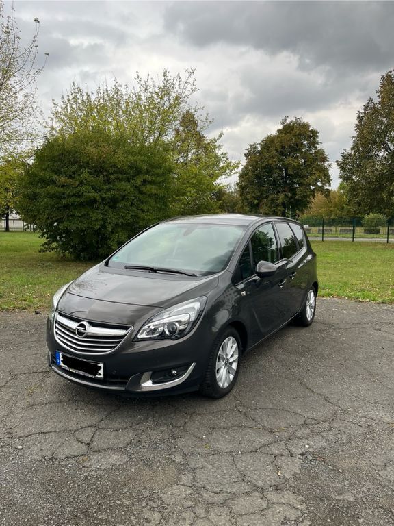 Opel Meriva 72.255 km 9.500 € Zwenkau 04442