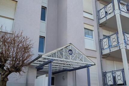 1-Zimmer Wohnung 1.OG Hochpaterre