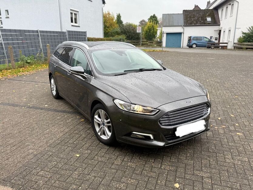 Ford Mondeo 109.000 km 11.500 € Höxter 37671