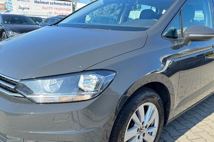 VW Touran 139.783 km 14.990 &euro; Nabburg 92507