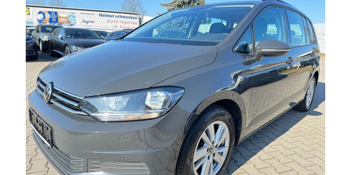 VW Touran 139.783 km 14.990 &euro; Nabburg 92507