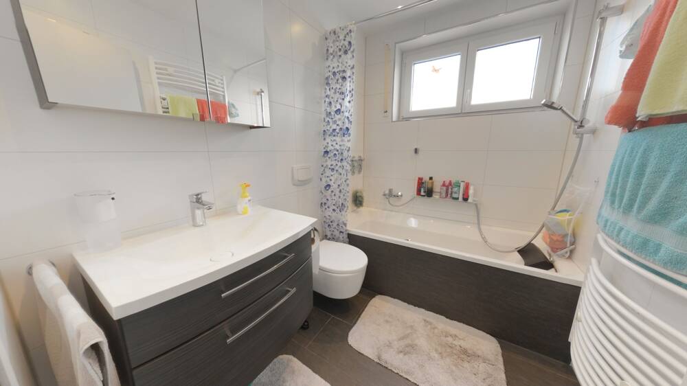 Etagenwohnung Amberg - 3 Zimmer, 92 m&sup2;, 258.000&euro; | Angebot:25926747