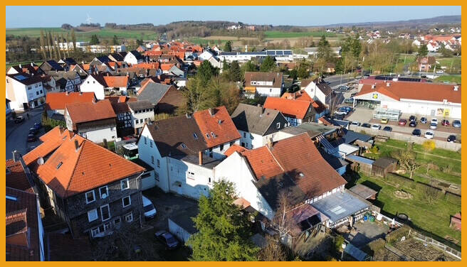 Doppelhaushälfte Schwalmstadt / Ziegenhain Ziegenhain - 8 Zimmer, 251 m&sup2;, 239.000&euro; | Angebot:26345214