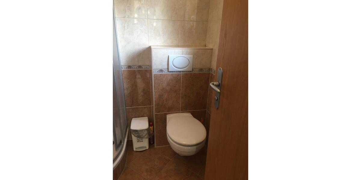 Bungalow Drei Gleichen - 1 Zimmer, 35 m&sup2;, 72.000&euro; | Angebot:26035252