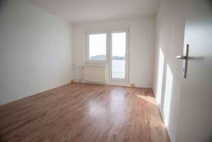 Wohnung zum Mieten in Prenzlau 480 € 75.12 m²