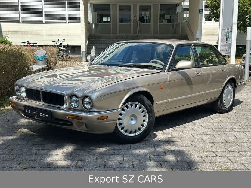 XJ