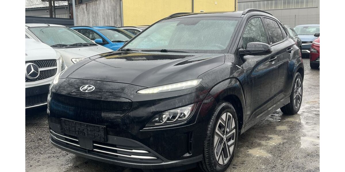 Hyundai KONA 28.014 km 19.000 &euro; Eitorf 53783