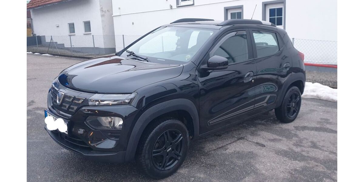 Dacia Spring 65.000 km 7.599 &euro; Bayerbach 84092