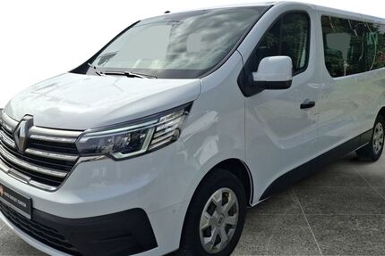 Renault Trafic 27.454 km 29.990 &euro; Aachen 52068