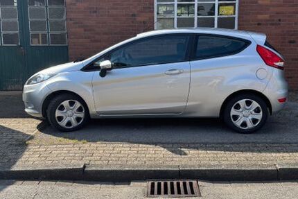 Ford Fiesta 97.000 km 4.200 &euro; Isselburg 46419
