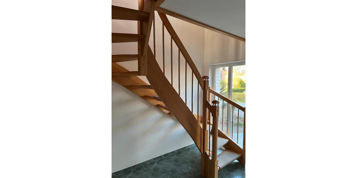 Einfamilienhaus Bockhorn - 6 Zimmer, 140 m&sup2;, 1.350&euro; | Angebot:25334341