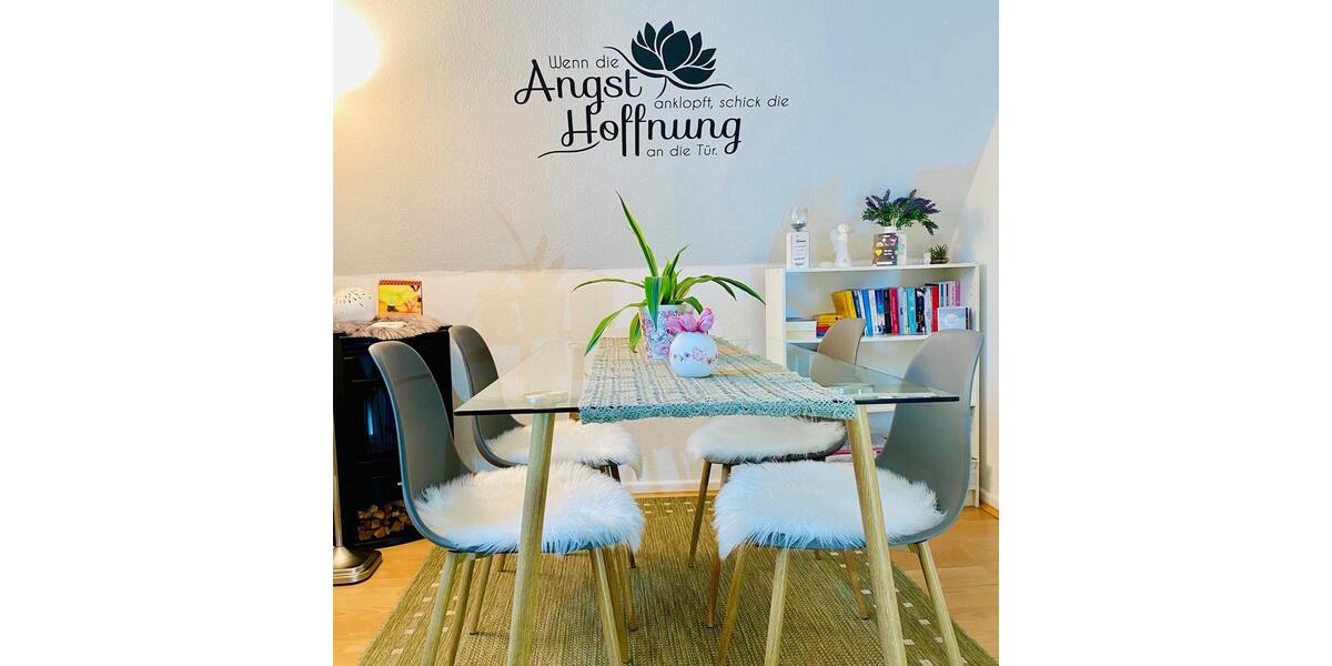 Dachgeschoßwohnung Heide - 2.5 Zimmer, 37 m&sup2;, 385&euro; | Angebot:26391828