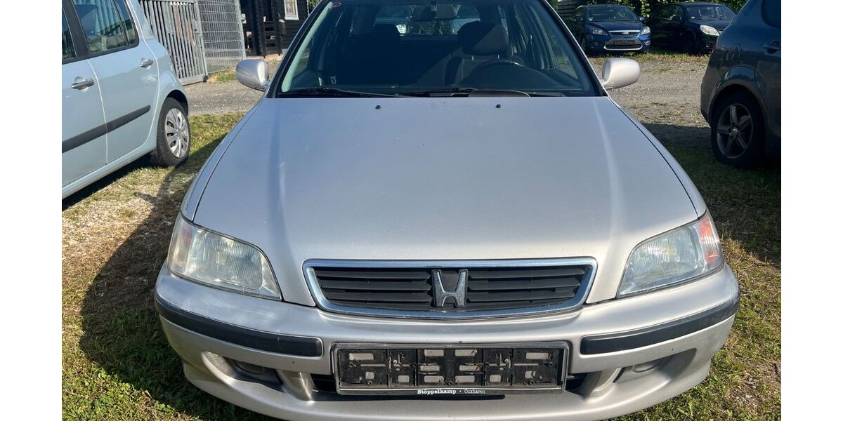 Honda Civic 224.000 km 1.700 &euro; Stade 21682
