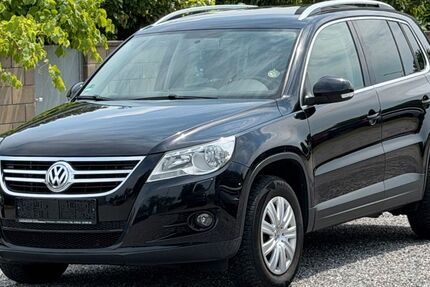 VW Tiguan 259.607 km 3.689 &euro; Düren 52351