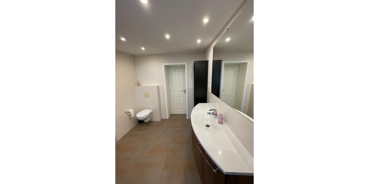 Einfamilienhaus Sande - 4 Zimmer, 120 m&sup2;, 300.000&euro; | Angebot:27122961