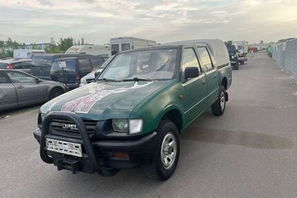 Opel Campo