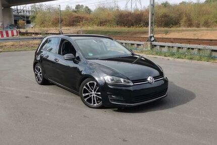 VW Golf 211.000 km 10.600 &euro; Frankfurt 65929