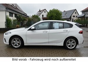 BMW 118d Aut. Navigation AHK Kamera Klimaaut. 23.012 km 25.995 &euro; Donauwörth 86609