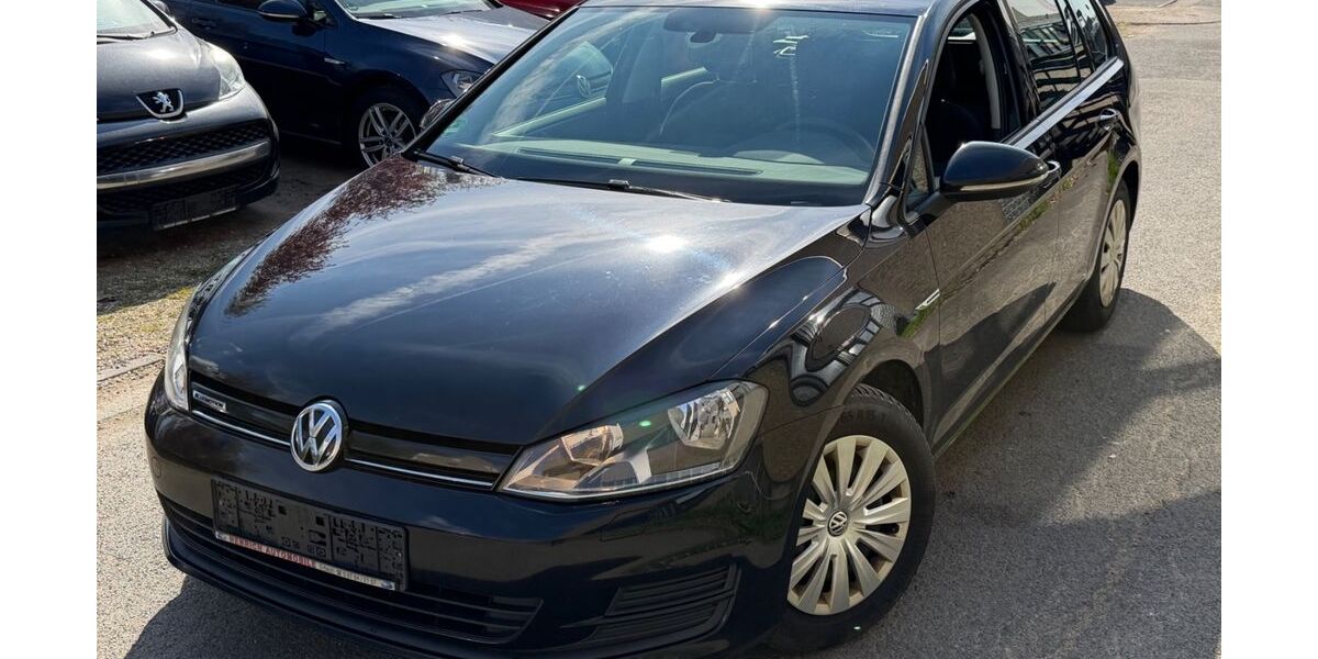 VW Golf 210.000 km 7.599 &euro; Frankfurt am Main 65933