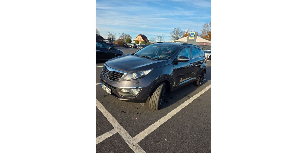 Kia Sportage 238.000 km 9.000 &euro; Neustadt a.d.Waldnaab 92660