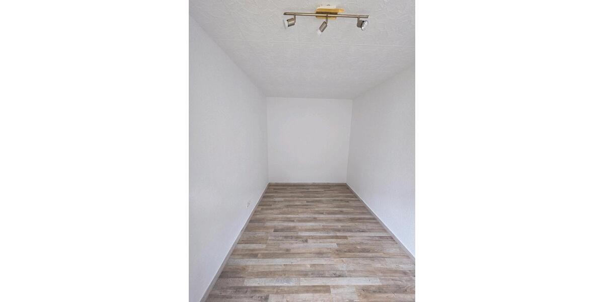 Einfamilienhaus Bonn Hardtberg - 2 Zimmer, 55 m&sup2;, 185.000&euro; | Angebot:26632344