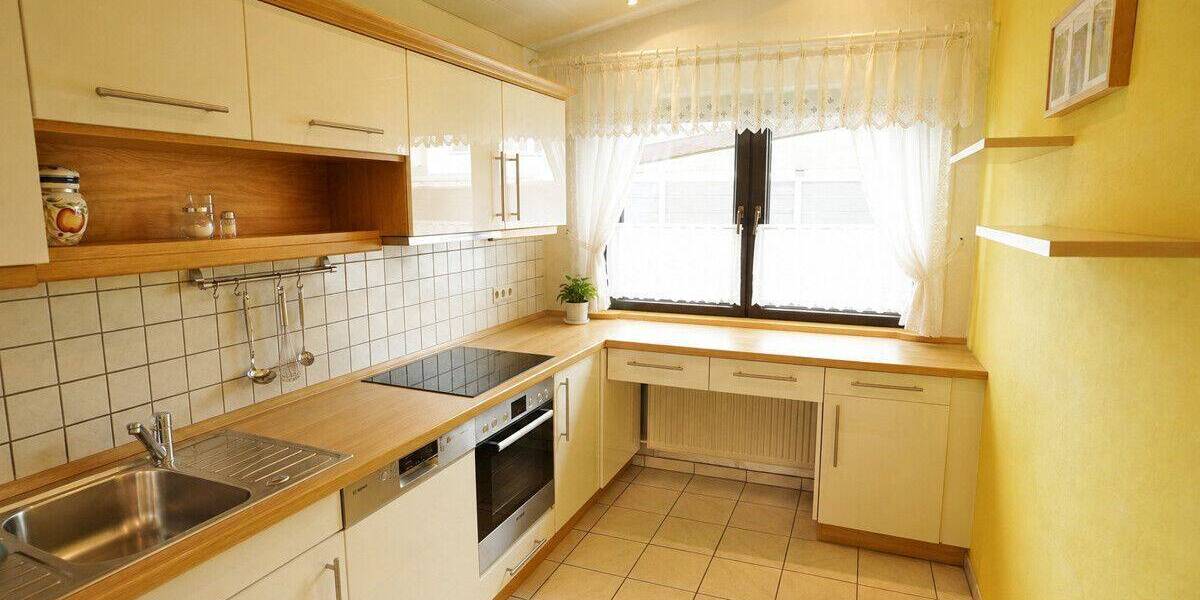 Reihenendhaus Baunatal Altenbauna - 4 Zimmer, 135 m&sup2;, 380.000&euro; | Angebot:26891805