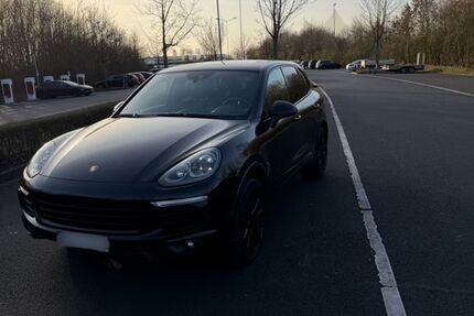 Porsche Cayenne 194.000 km 32.500 &euro; Troisdorf 53844