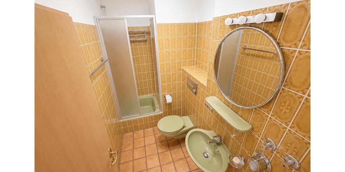 Etagenwohnung Göttingen Oststadt - 4 Zimmer, 142 m&sup2;, 399.000&euro; | Angebot:27197596