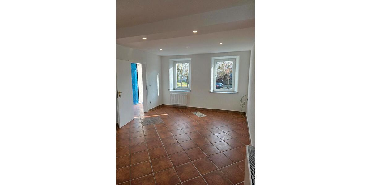 Einfamilienhaus Welling - 7 Zimmer, 185 m&sup2;, 1.750&euro; | Angebot:24848218