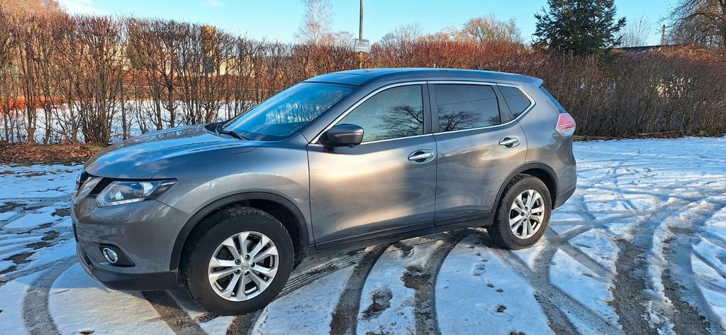 Nissan X-Trail 151.000 km 14.400 &euro; Poing 85586