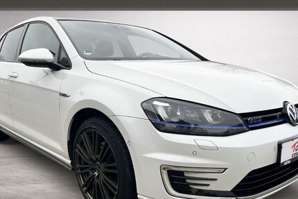 VW Golf 136.000 km 15.490 &euro; Dautphetal-Friedensdorf 35232