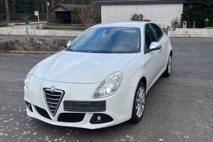 Alfa Romeo Giulietta 159.317 km 4.499 &euro; Bark 23826