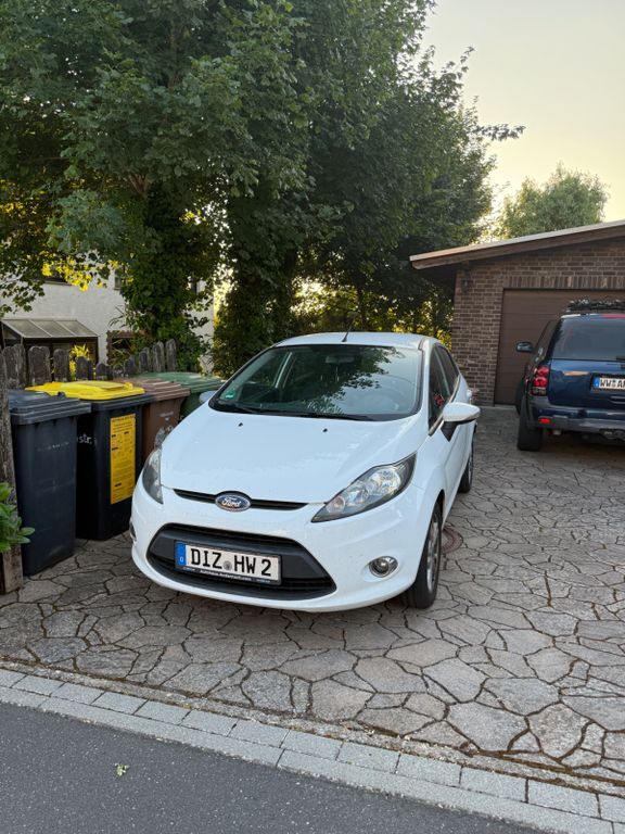 Ford Fiesta 199.900 km 3.900 € Dernbach 56307
