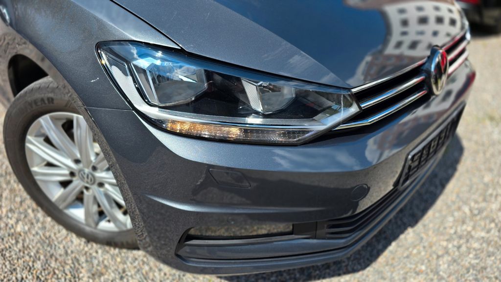 VW Touran 92.150 km 16.499 &euro; Chemnitz 09113