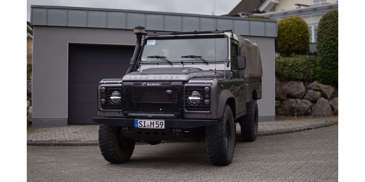 Land Rover Defender 160.000 km 25.000 &euro; Netphen 57250
