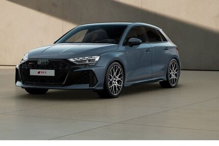 Audi RS3 2.000 km 76.397 &euro; Goslar 38644