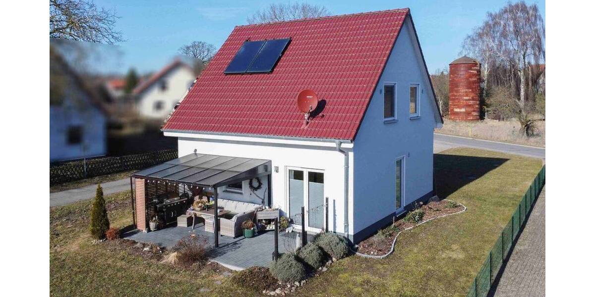 Einfamilienhaus Feldberger Seenlandschaft Neuhof - 4 Zimmer, 100 m&sup2;, 299.000&euro; | Angebot:26319319