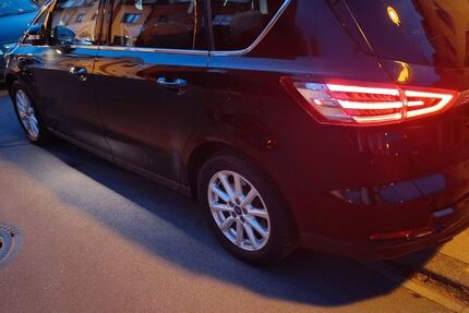 Ford S-Max 119.000 km 12.500 &euro; Mannheim 68199