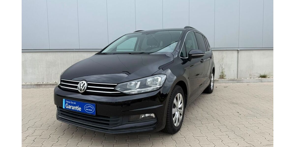 VW Touran 169.878 km 17.977 &euro; Münster 48155
