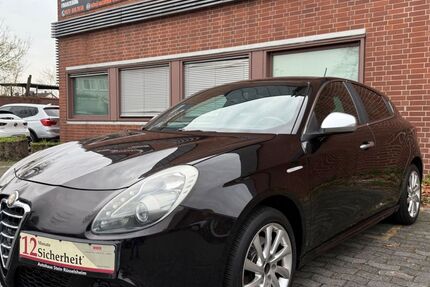 Alfa Romeo Giulietta 198.000 km 4.990 &euro; Rüsselsheim am Main 65428