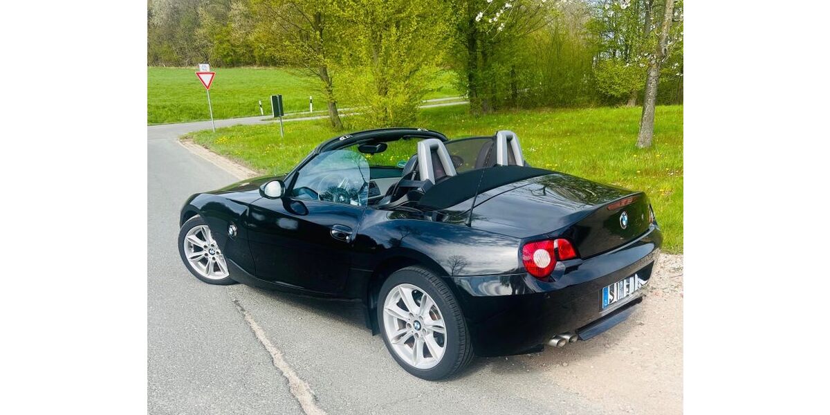BMW Z4 172.900 km 8.600 &euro; Osnabrück 49086